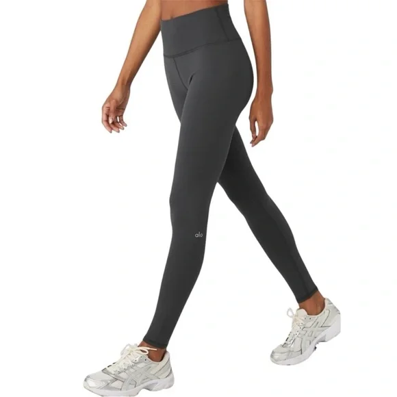 ALO Yoga high waisted airlift charcoal Gray Leggings 7/8 length size medium - Picture 3 of 7